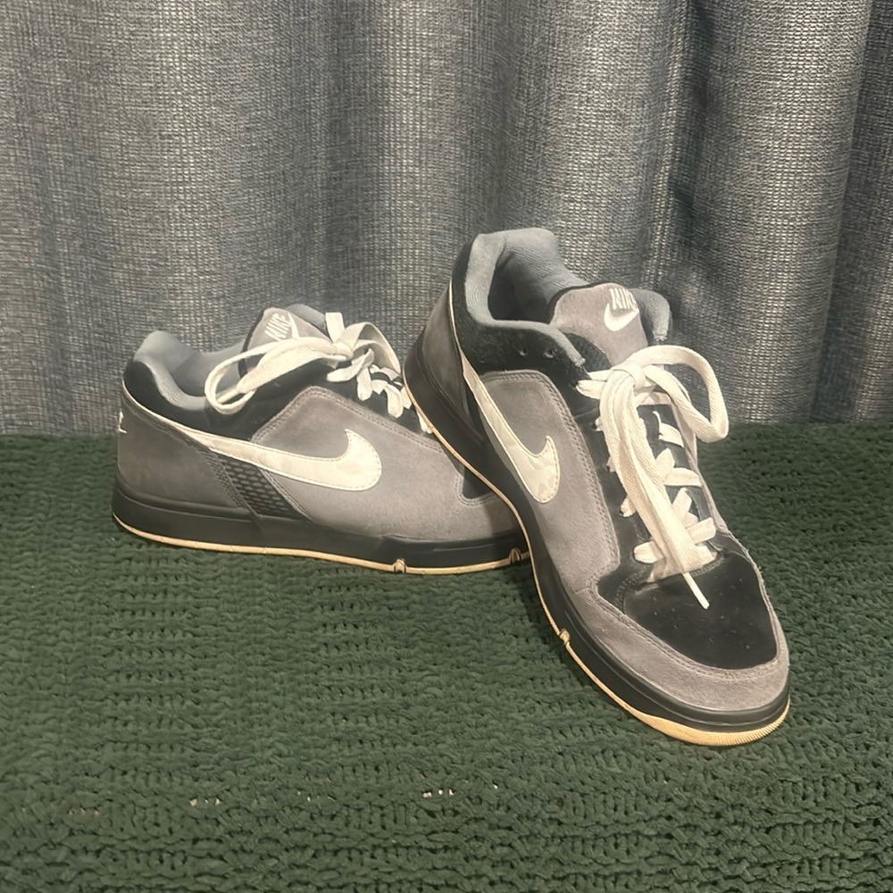 Men’s Suede Nike Sneakers